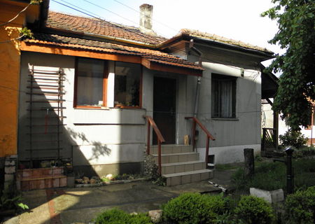 Casa de vanzare in Velenta Oradea Casa de vanzare in Velenta Oradea