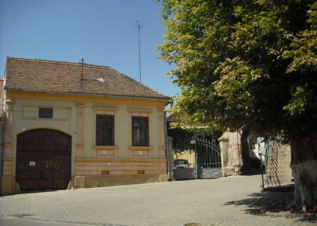 casa de vanzare in zona ultracentrala