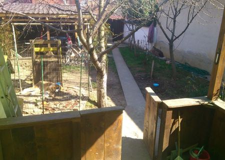 Casa de vanzare intre lacuri Casa de vanzare intre lacuri