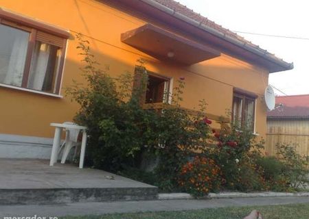Casa de vinzare in orasul Brad Casa de vinzare in orasul Brad