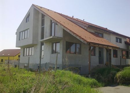 casa noua intabulata