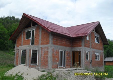Casa P+M Darmanesti, 7km de Mioveni