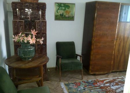 Casa renovata de inchiriat in cartierul Chitila