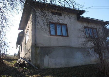 casa si teren