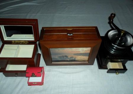 Caseta inele cu oglinda + Album foto + Rasnita cafea (oferta buna)