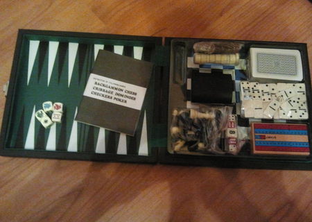 Caseta Pachet Jocuri Table,sah,domino,poker,barbut,cribbage,dame
