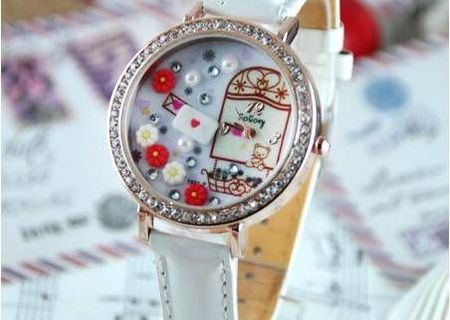 Ceas mini "Love is in the air" Ceas mini "Love is in the air"