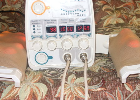 Ceragem Compact CGM- P390 Aparat Personal De Termomasaj Ceragem Compact CGM- P390 Aparat Personal De Termomasaj