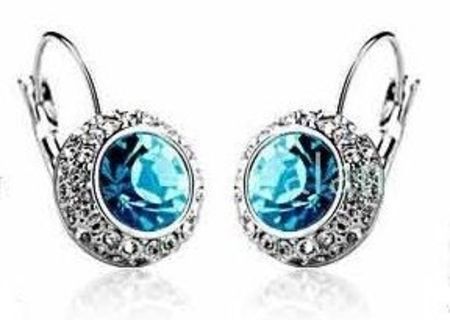 Cercei argint cu pietre pretioase Swarovski ! Cercei argint cu pietre pretioase Swarovski !