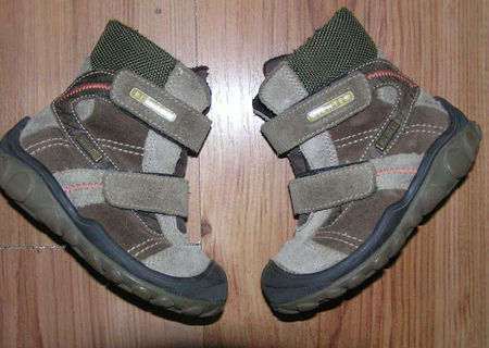 CIZME RICHTER- marimea 22, interior 14 cm, IMBLANITE- IMPERMEABILE, piele de foca CIZME RICHTER- marimea 22, interior 14 cm, IMBLANITE- IMPERMEABILE, piele de foca