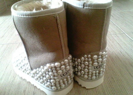 Cizme UGG model nou!