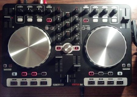 Consola dj Reloop beatmix