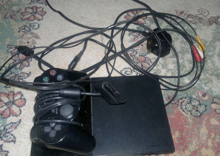 CONSOLA PLAYSTATION 2 cu toate accesoriile si jocuri