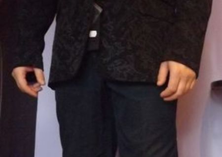 Costum mire Costum mire