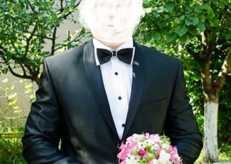 Costum pentru diferite ocazii Costum pentru diferite ocazii