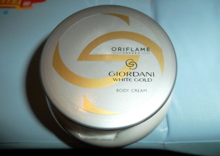 crema de corp giordani white gold