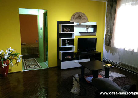De inchiriat 2 camere, in piata 700 vis-a-vis de City Business Centre De inchiriat 2 camere, in piata 700 vis-a-vis de City Business Centre