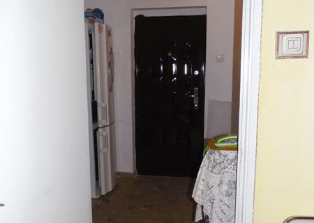 De vanzare APARTAMENT 2 CAMERE-Baba Novac De vanzare APARTAMENT 2 CAMERE-Baba Novac