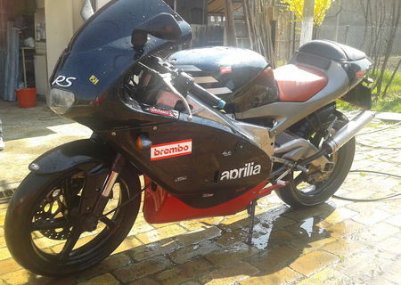 de vanzare aprilia rs 125