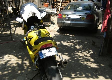 de vanzare suzuki gsxr 600 k4