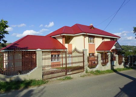 De vanzare Vila zona Margineni, Bacau