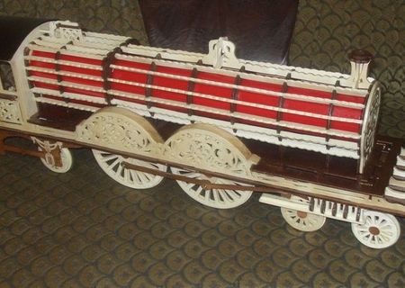 decoratiuni in lemn locomotiva victoriana