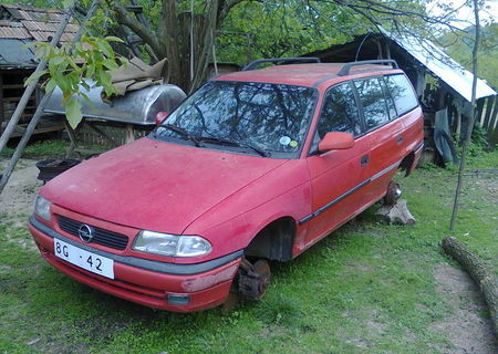 DEZMEBREZ OPEL ASTRA CARAVAN 1996