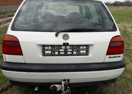 Dezmembram Vw Golf 3