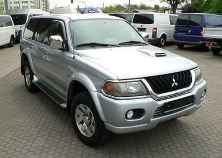 Dezmembrari auto MITSUBISHI PAHERO Dezmembrari auto MITSUBISHI PAHERO