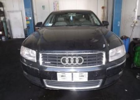 Dezmembrez Audi A8 2004 4.2