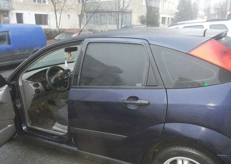 dezmembrez ford focus 2002 tdci