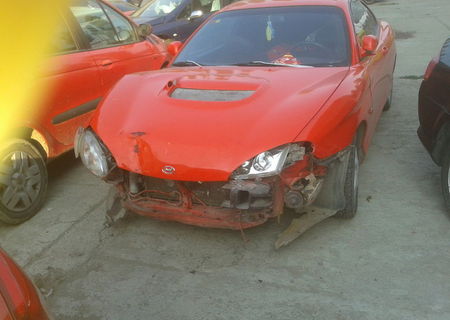 dezmembrez hiunday coupe