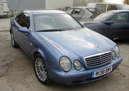 Dezmembrez Mercedes CLK 230 Kompressor