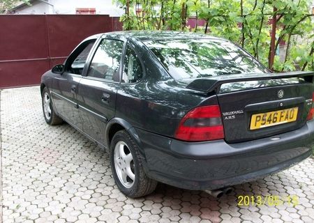 dezmembrez opel vectra b dezmembrez opel vectra b
