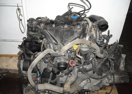 Dezmembrez Peugeot 407