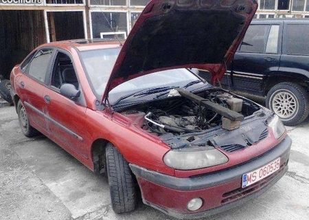 dezmembrez renault laguna 1 dezmembrez renault laguna 1