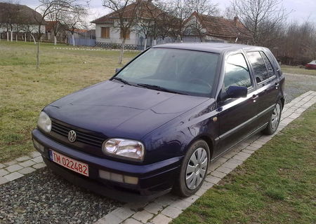 Dezmembrez W Golf 3