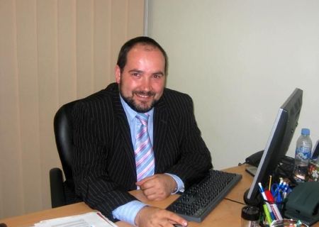 Dezvoltarea de proiecte si promovarea imaginii unei firme. Dezvoltarea de proiecte si promovarea imaginii unei firme.