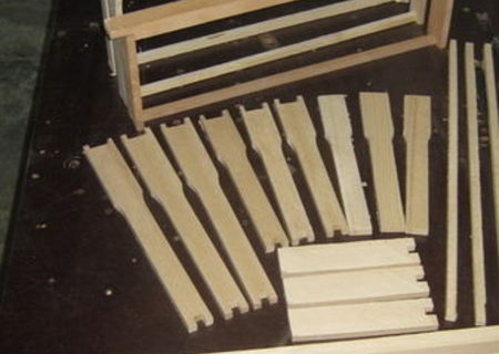 dobitoc sinistru  0761603647
