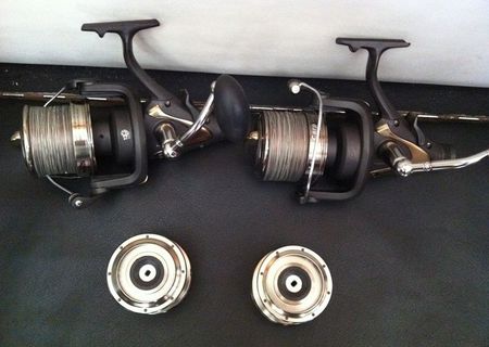 Două mulinete Nevis Legend Carp 9000, 13+1 rulmenți baitrunner