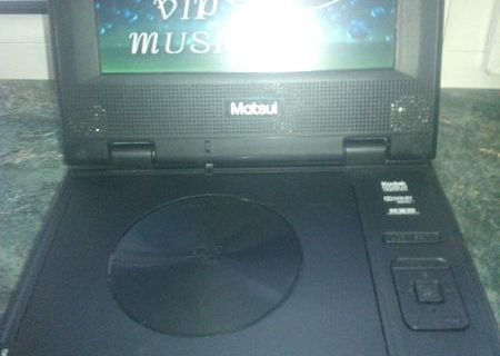 DVD PORTABIL DVD PORTABIL