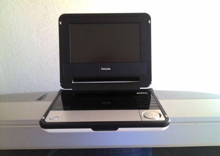 dvd portabil Philips pet 730