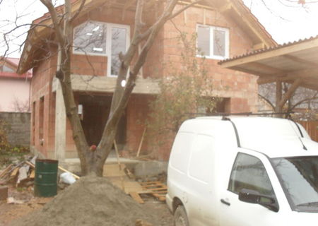 echipa constructori