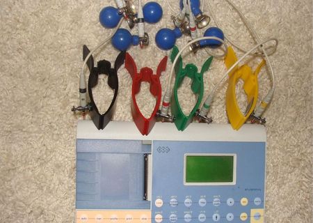 EKG aparat electrocardiograma model Btl-08 Sd ECG EKG aparat electrocardiograma model Btl-08 Sd ECG
