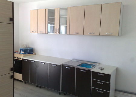 Execut Mobilier La COMANDA...