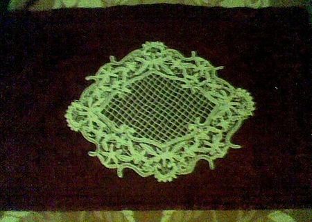 fata de masa macrame