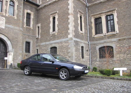 Ford Mondeo MK2