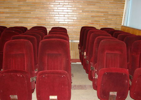 FOTOLII TEATRU CINEMA FOTOLII TEATRU CINEMA