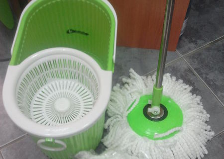 Galeata si mop cu cap rotativ Easy Mop Galeata si mop cu cap rotativ Easy Mop