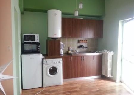 Garsoniera Romana 300 Eur/ luna Garsoniera Romana 300 Eur/ luna